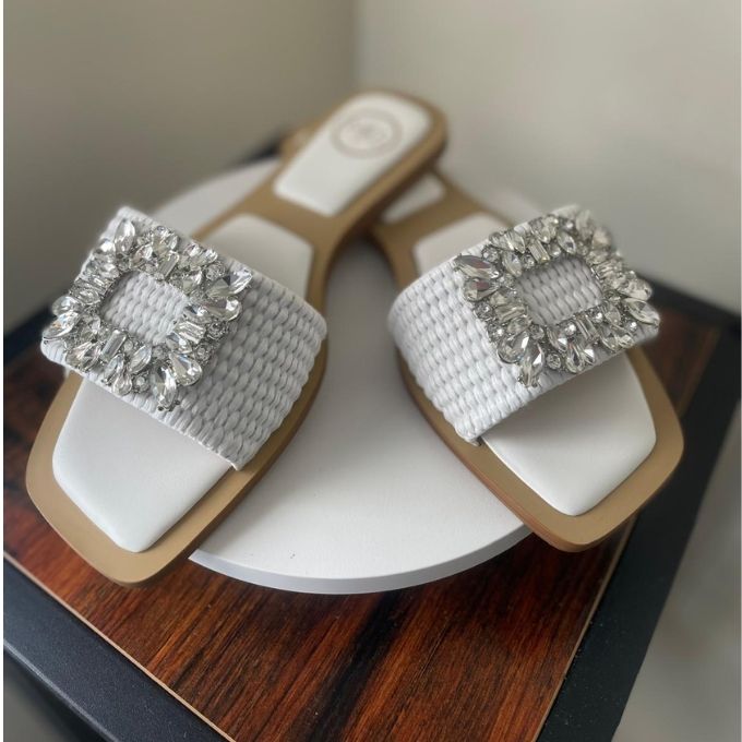 flat-sandals-white1